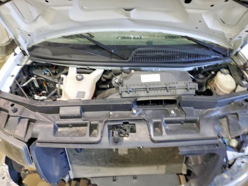 2023 GMC Savana G2500