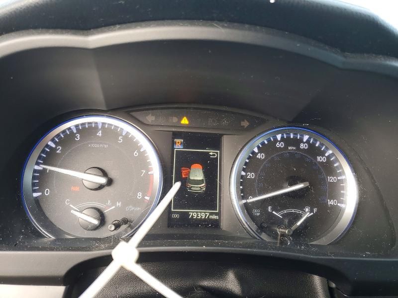 2018 Toyota Highlander se