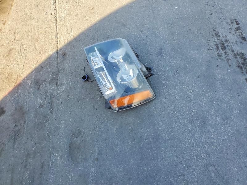 2012 Chevrolet Suburban C1500 ltz