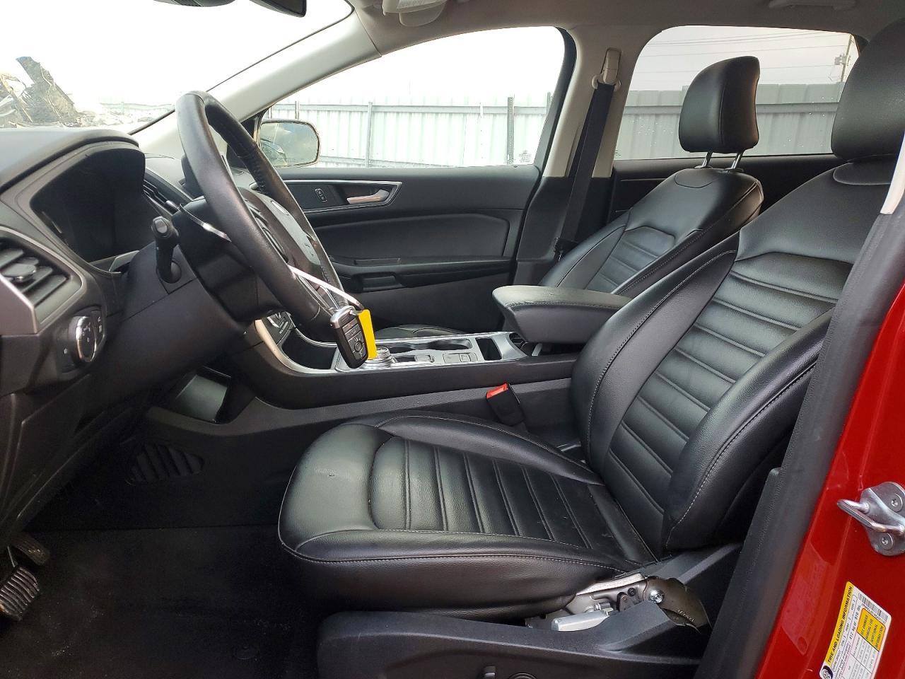 2022 Ford Edge sel