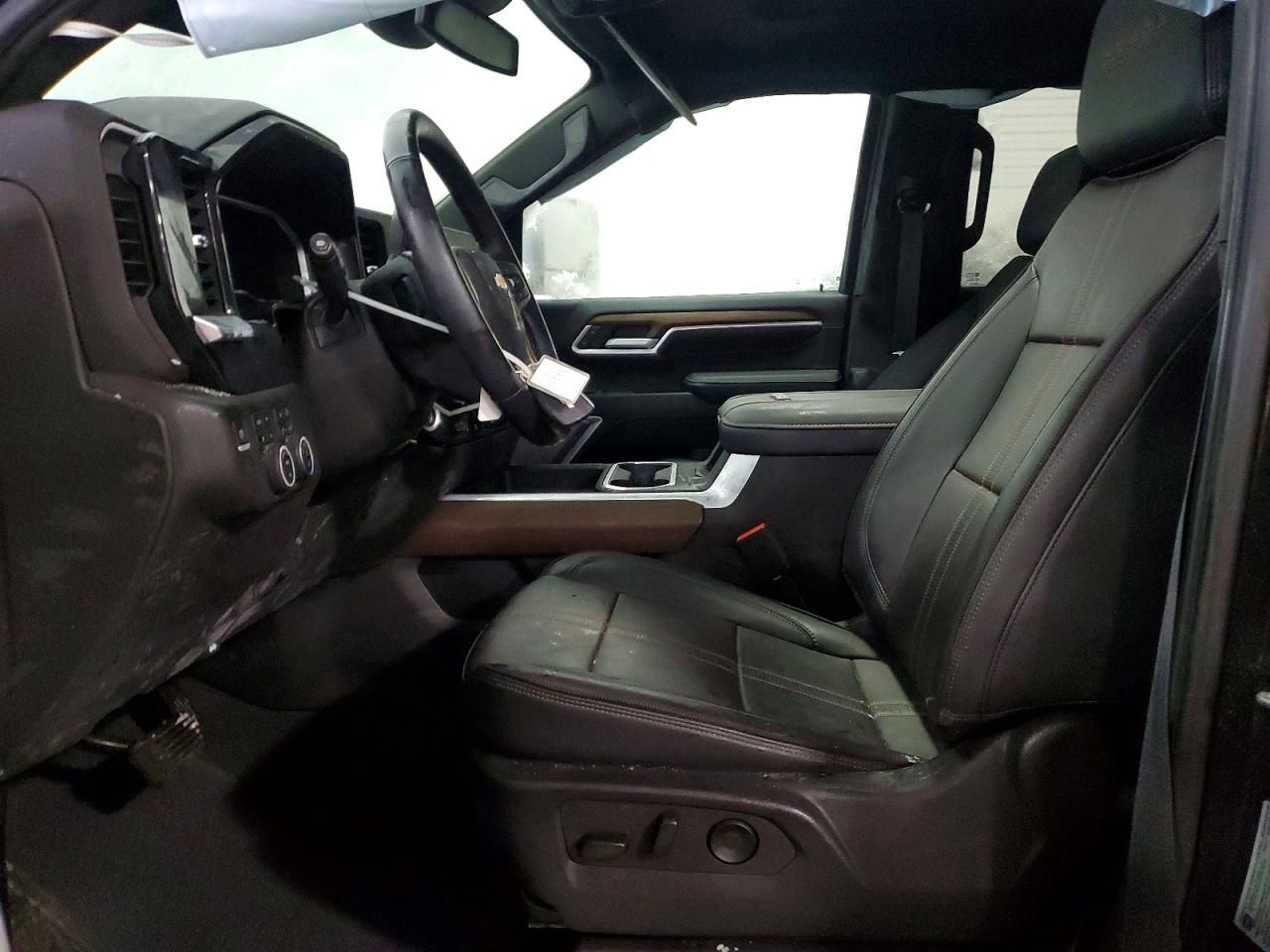 2024 Chevrolet Silverado K3500 High Country