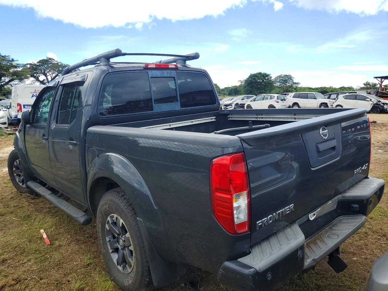 2015 Niss Frontier S