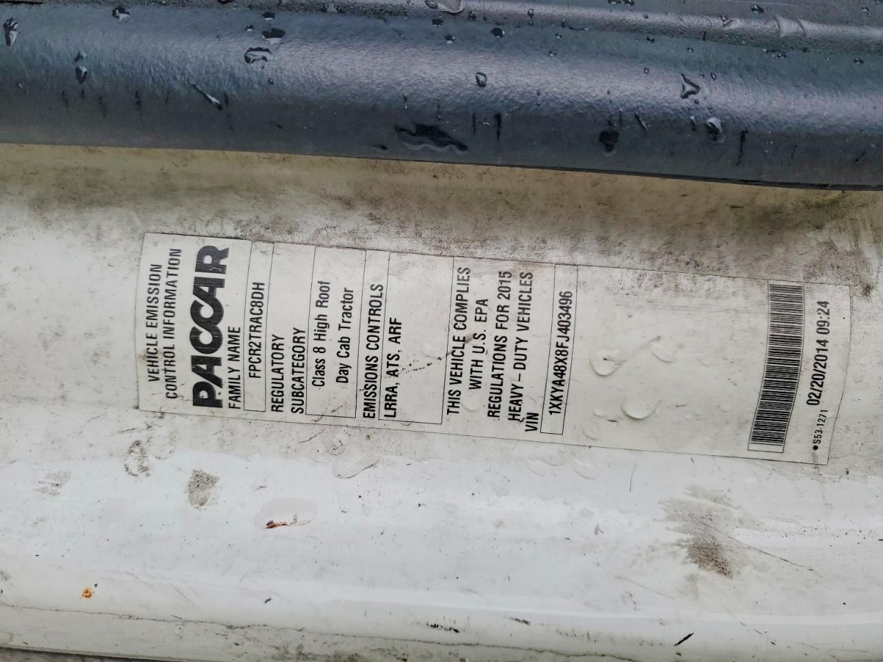 2015 Kenworth T680 Semi Truck