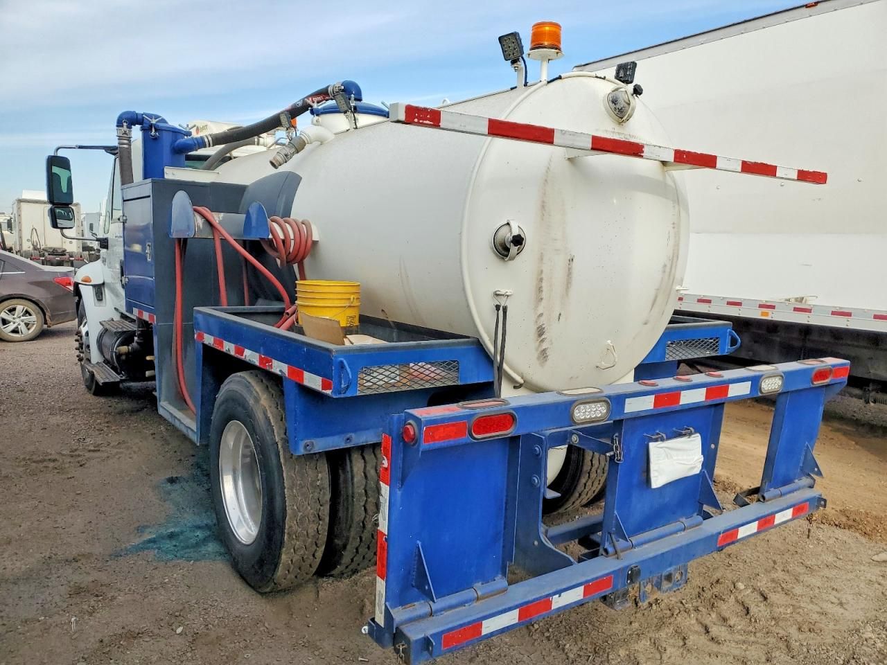 2007 International 4300 Septic Truck