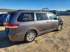 2011 Toyota Sienna xle