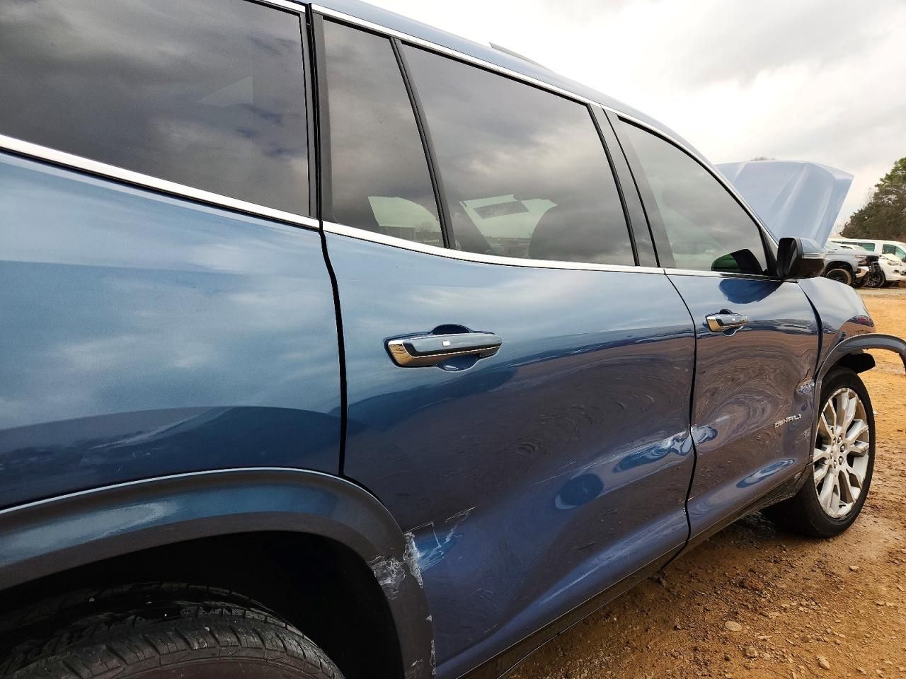 2024 GMC Acadia Denali