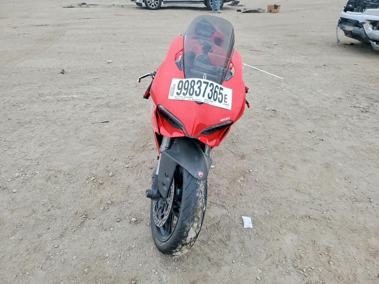 2015 Ducati Superbike 899 Panigale