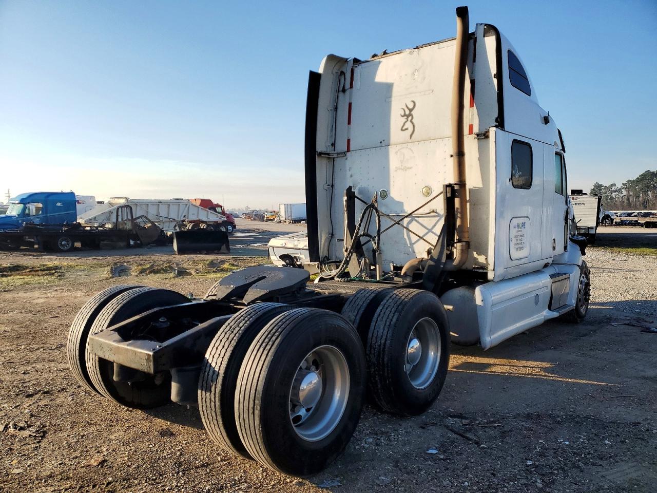 2007 Peterbilt 387 Semi Truck