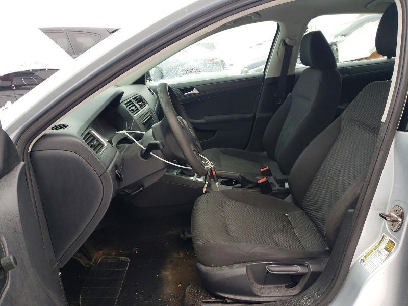 2012 Volkswagen Jetta Base