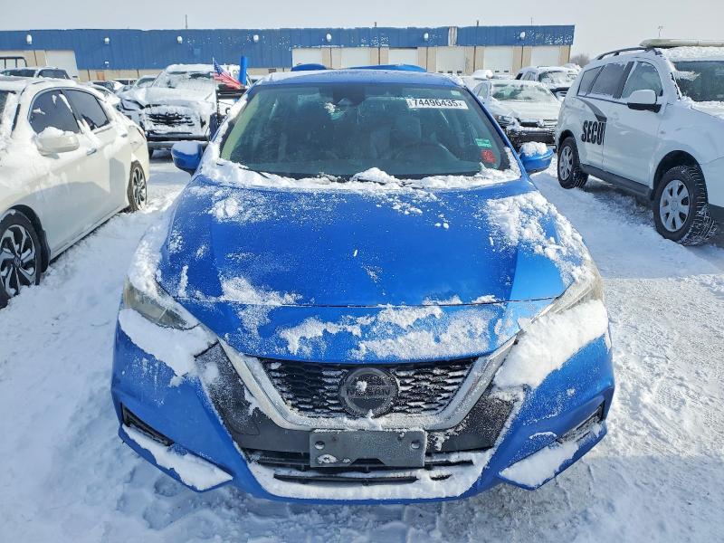 2020 Nissan Versa sv