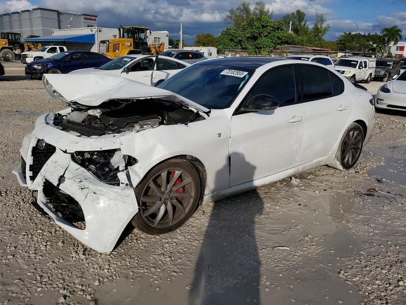 2024 Alfa Romeo Giulia ti
