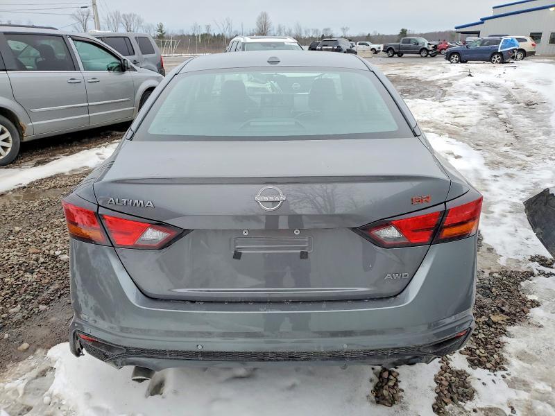 2025 Nissan Altima sr