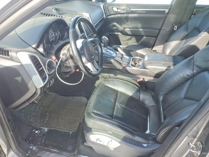 2017 Porsche Cayenne Hybrid Platinum