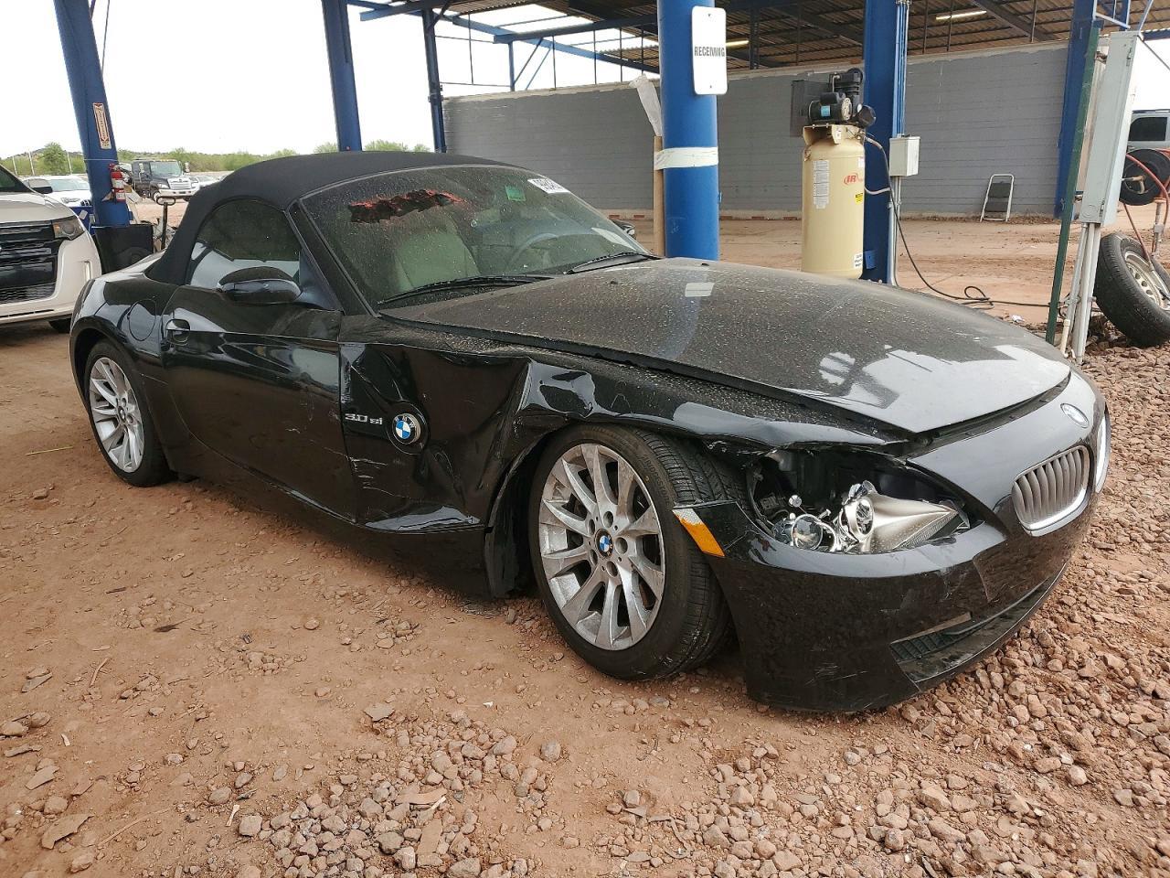 2006 BMW Z4 3.0si