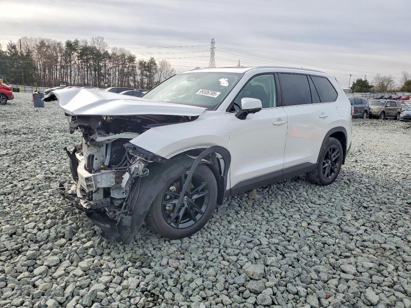 2025 Toyota Grand Highlander le
