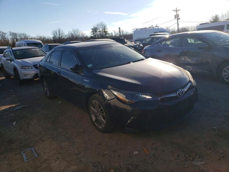 2015 Toyota Camry Hybrid