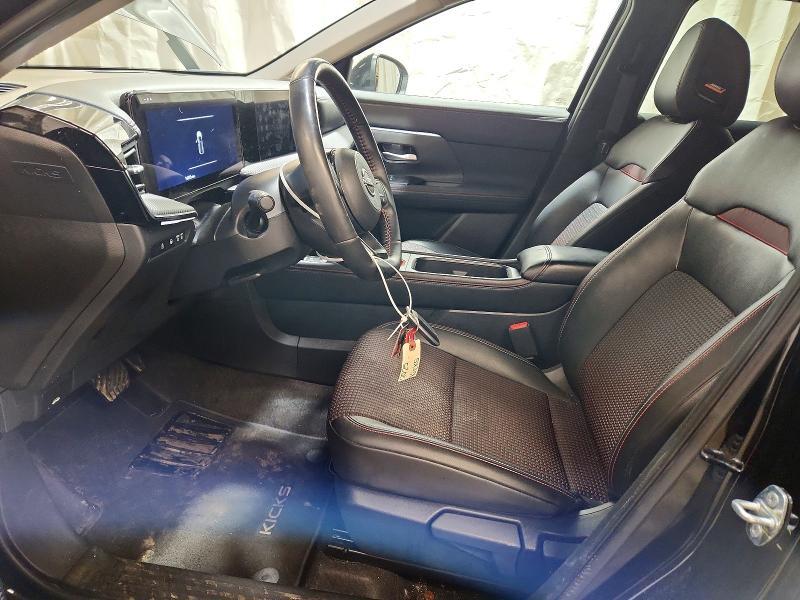 2025 Nissan Kicks sr