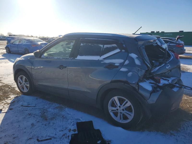 2019 Nissan Kicks s