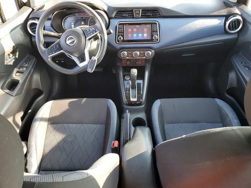 2023 Nissan Versa sv