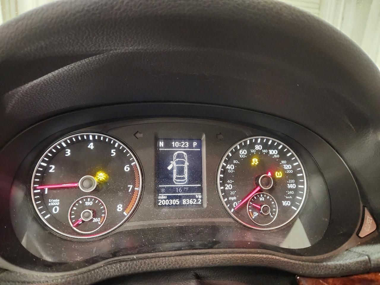 2012 Volkswagen Passat sel