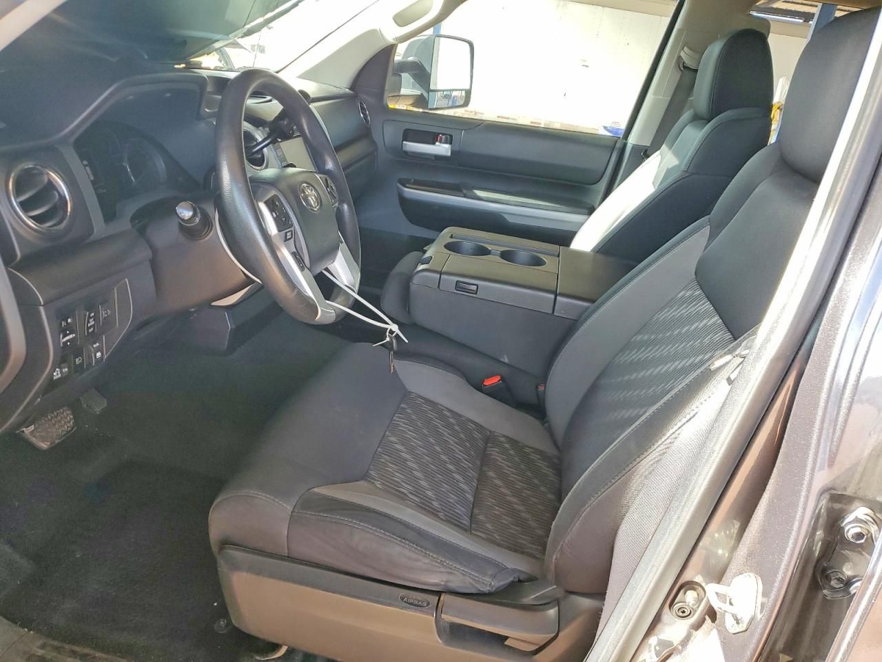 2019 Toyota Tundra Crewmax SR5