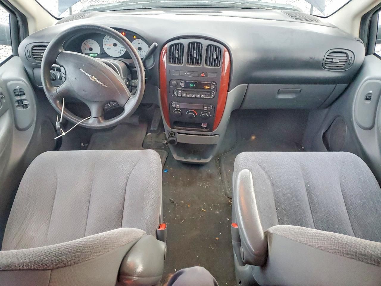 2006 Chrysler Town & Country
