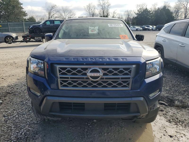 2023 Nissan Frontier s
