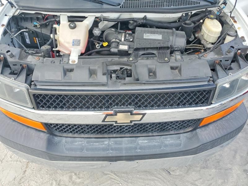 2017 Chevrolet Express G3500 LT
