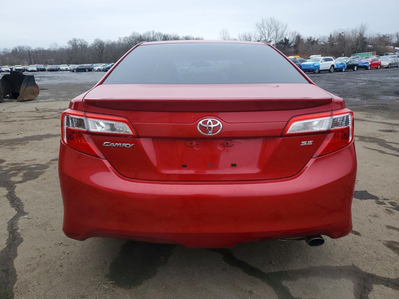 2013 Toyota Camry l