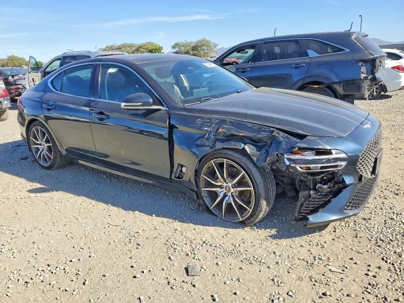 2022 Genesis G70 Base