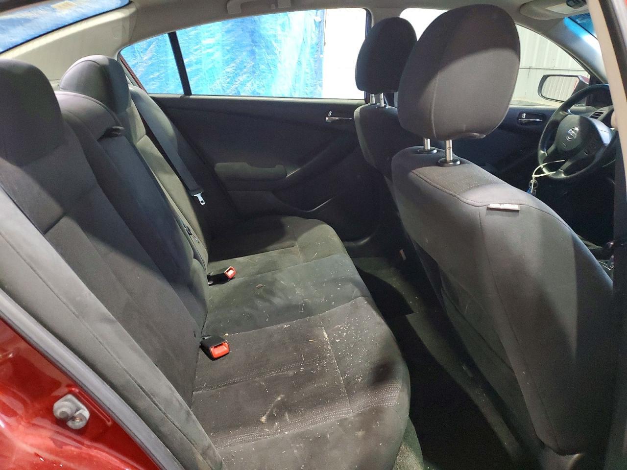 2010 Nissan Altima Base