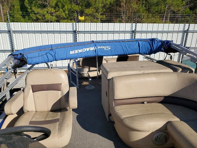 2017 Yt4x Pontoon