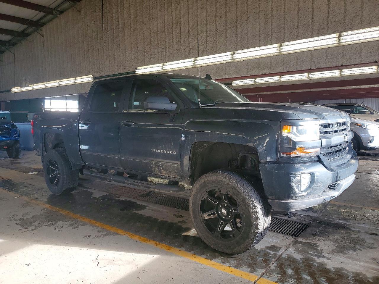 2017 Chevrolet Silverado K1500 lt