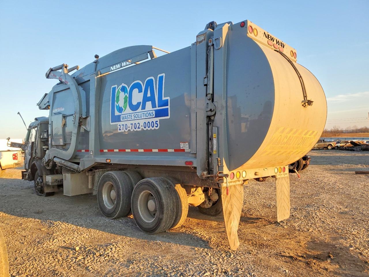 2024 Mack Terrapro Refuse Truck