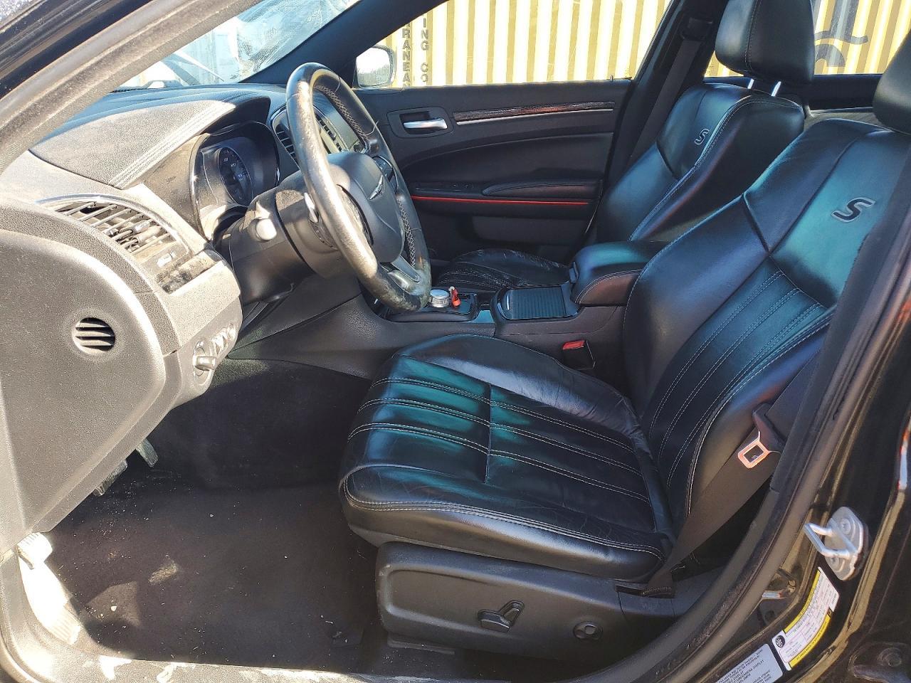 2017 Chrysler 300 s