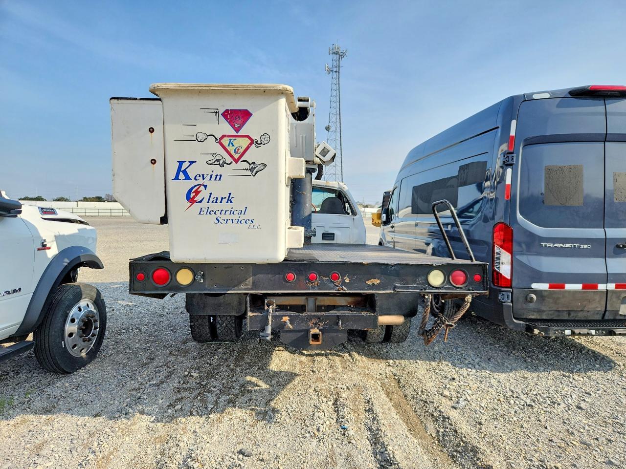 2002 Ford F550 Super Duty Bucket Truck