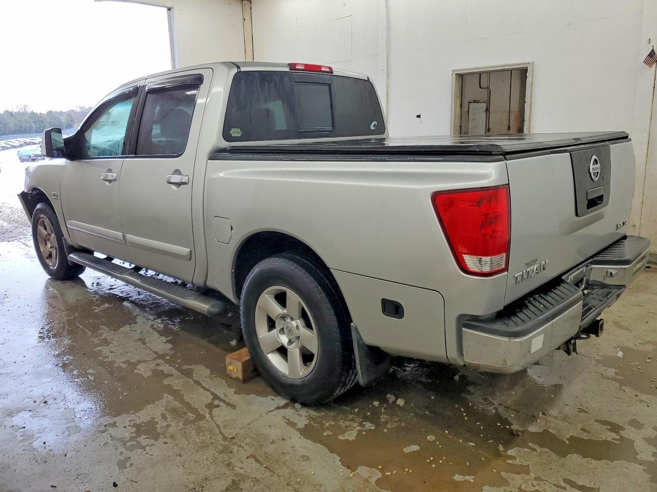 2004 Nissan Titan XE