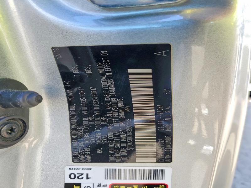 2019 Toyota Sienna xle