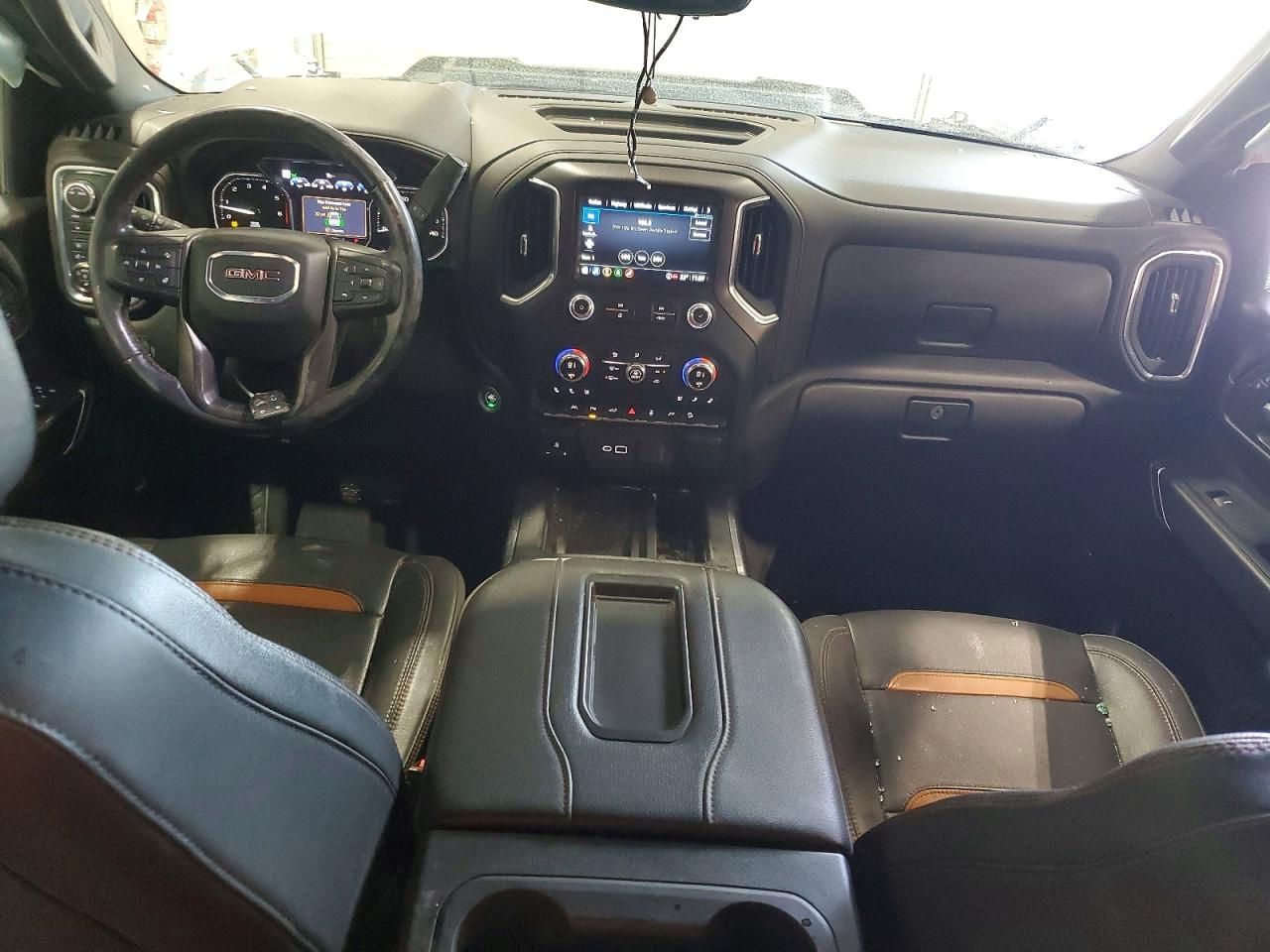 2022 GMC Sierra Limited K1500 AT4