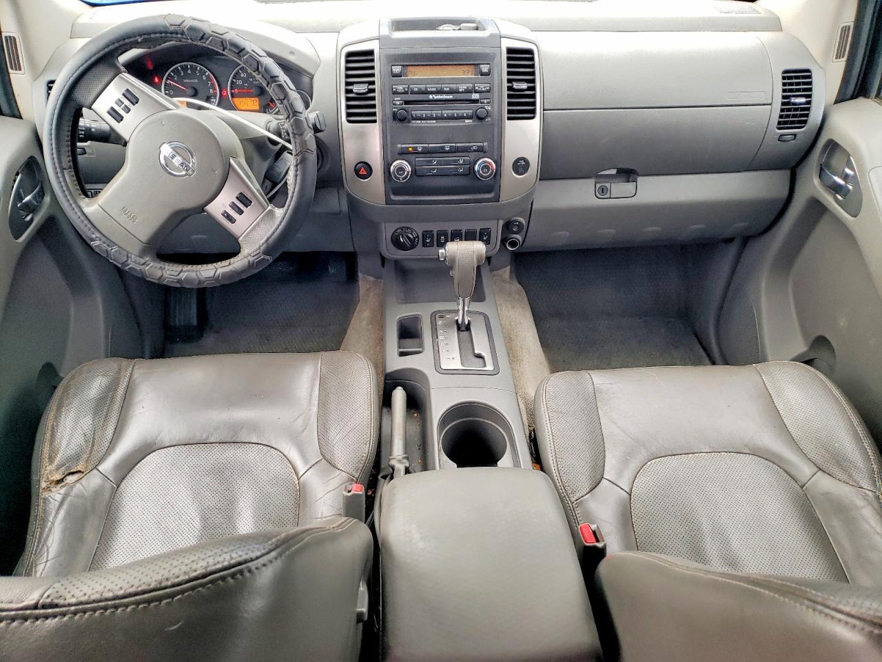 2012 Nissan Frontier s