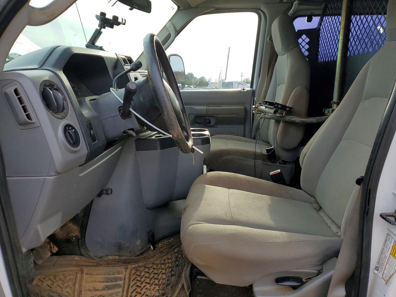 2013 Ford E250 Utility / Service Van