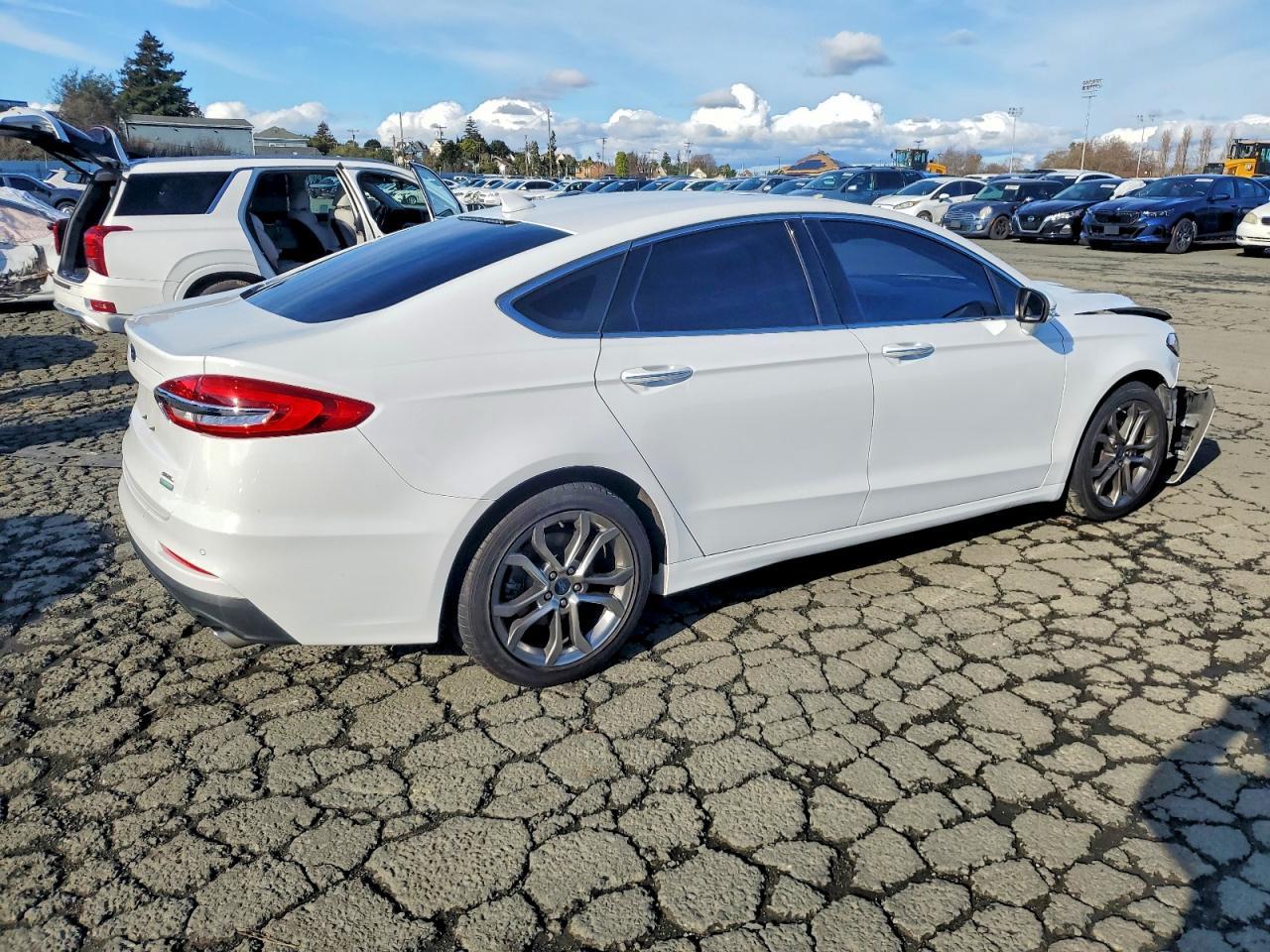 2019 Ford Fusion sel