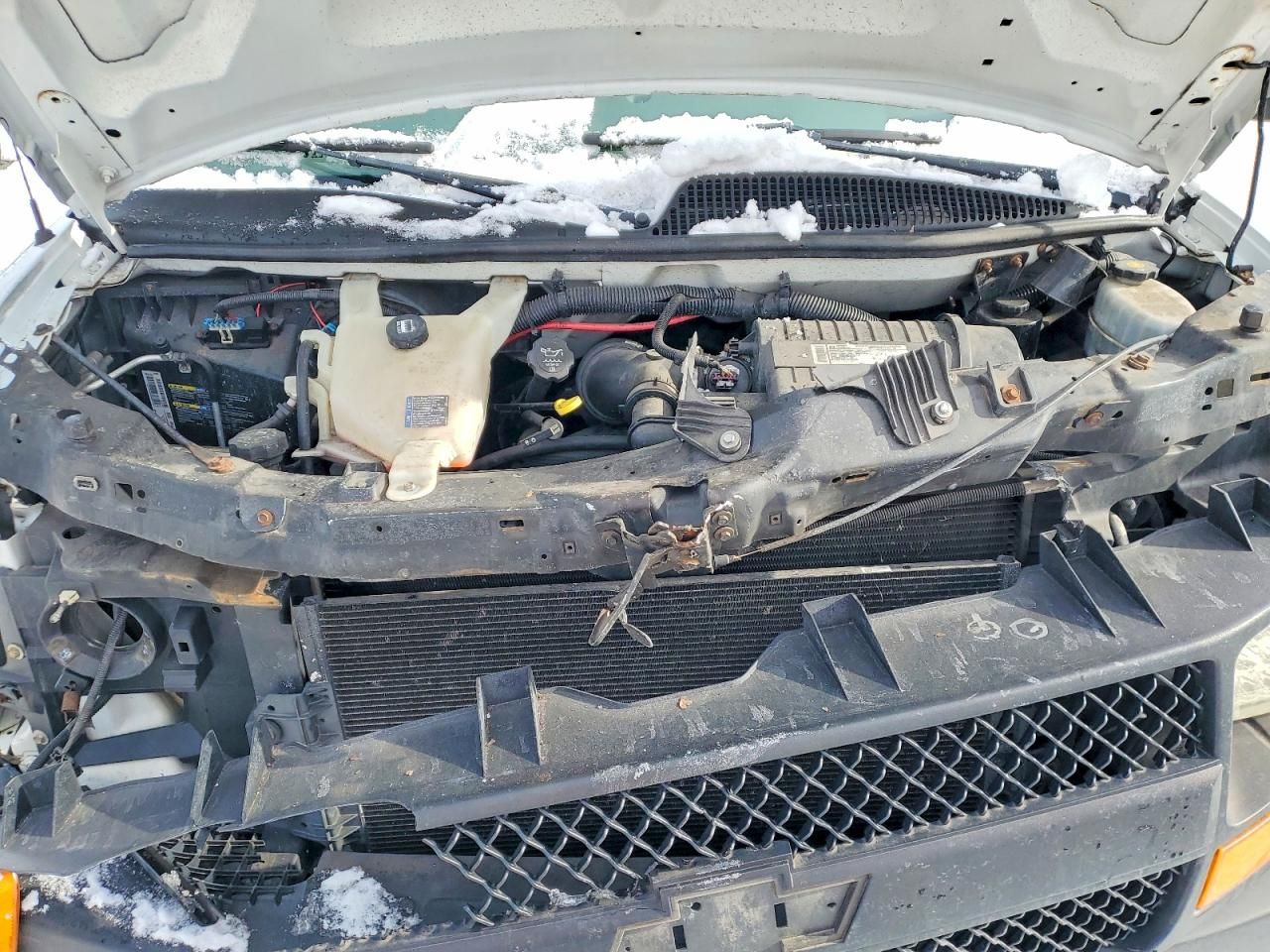 2009 Chevrolet Express G2500 Utility / Service Van