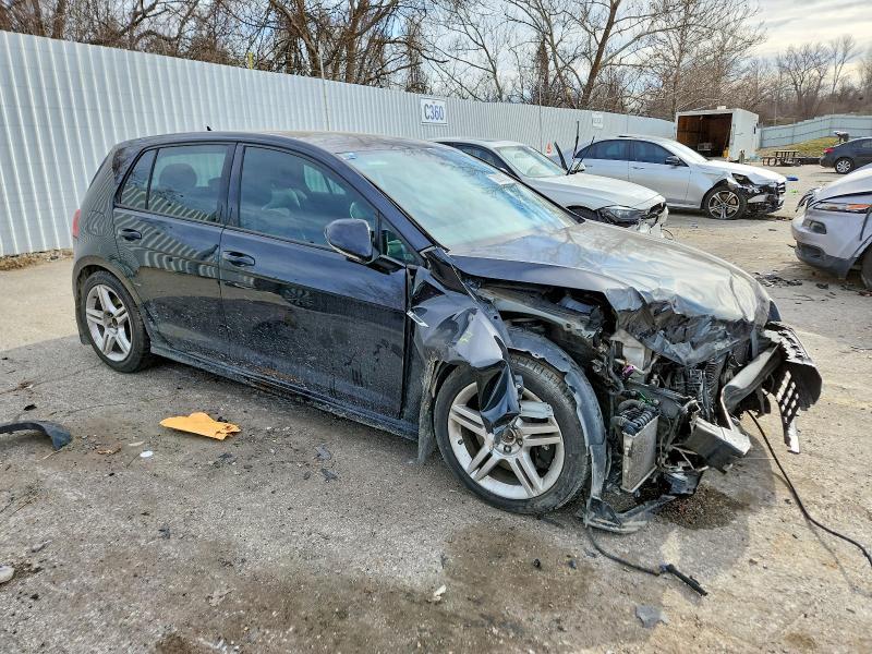 2017 Volkswagen Golf r