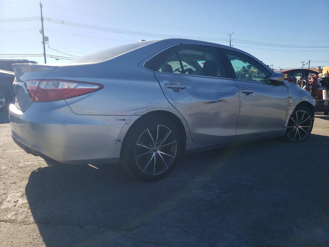 2017 Toyota Camry le