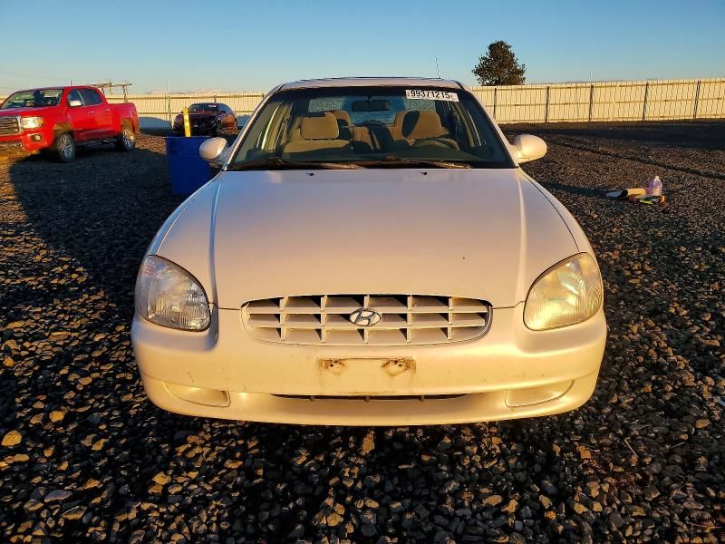 2001 Hyundai Sonata gl