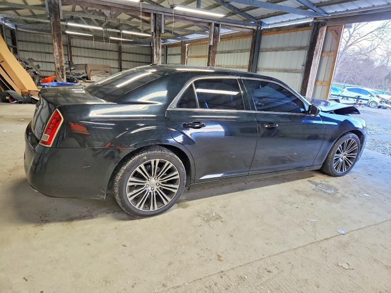 2013 Chrysler 300 s