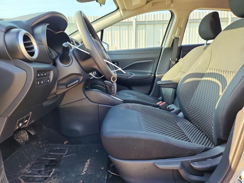 2020 Nissan Versa s