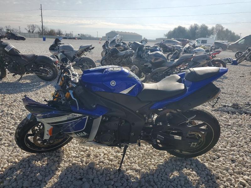 2013 Yama YZFR1