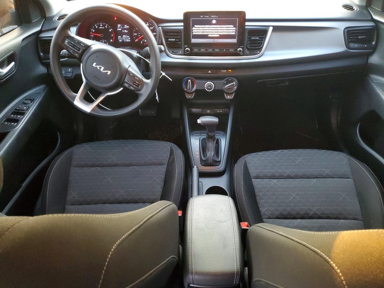 2023 KIA Rio lx